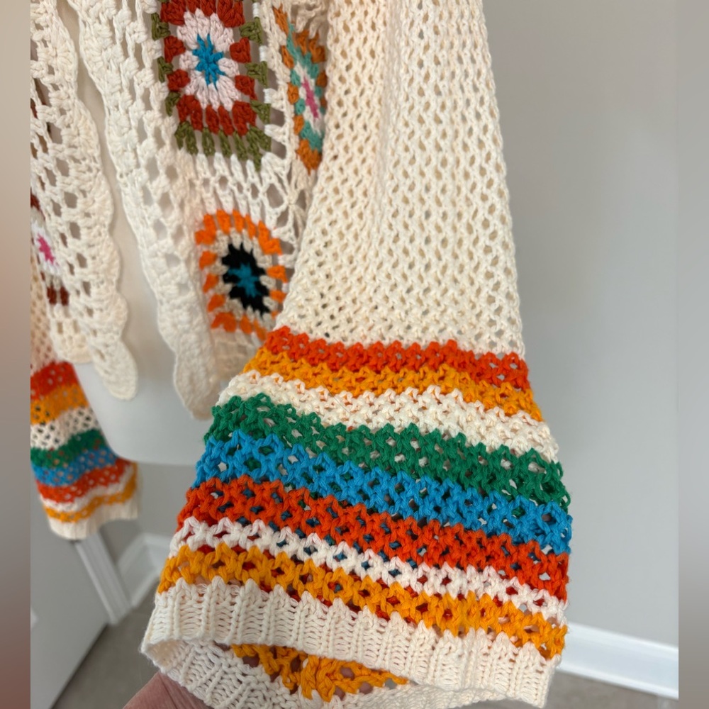 Women's Colorful Crochet Granny Square Cardigan Sweater Size Large - Picture 4 of 7